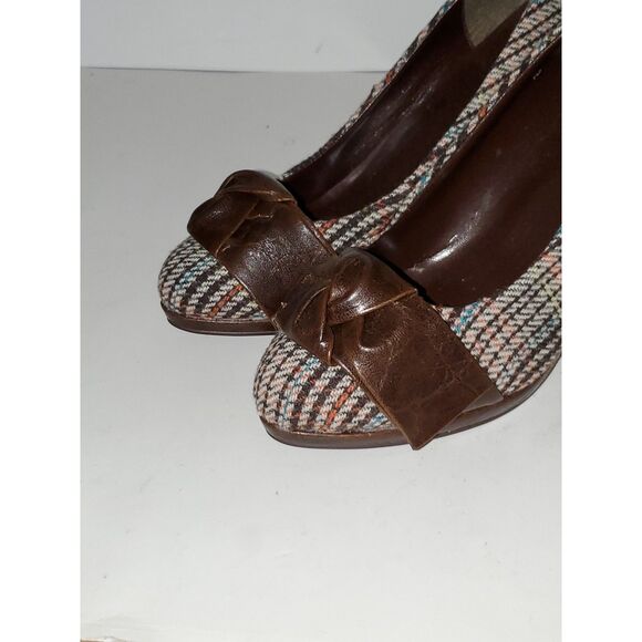 Miss Me Razzle Women's Shoes Cone Heel Tapestry Faux Leather Career Evening 6 - Picture 11 of 12